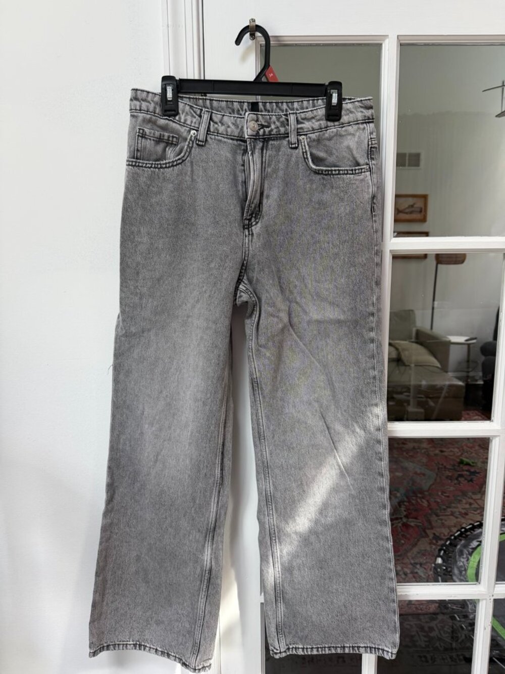 H&M Divided Gray Jeans, size 8